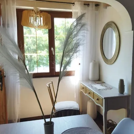 La Casa Chalet *
